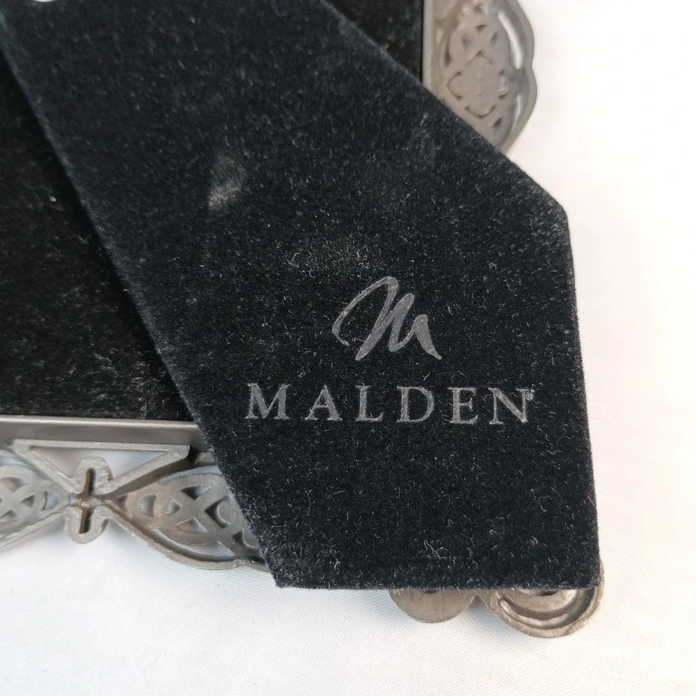 Malden Jeweled Picture Frame 3.5X5 Pewter colored decorated frame with glass jwl
